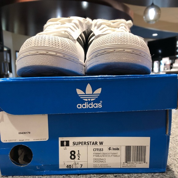 ADIDAS Superstar, women’s 8.5, worn once, box included - Picture 2 of 7